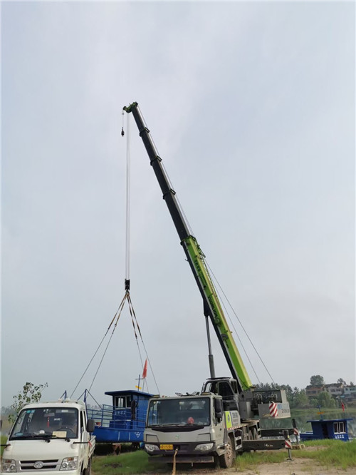 运城市桥梁建设吊装案例